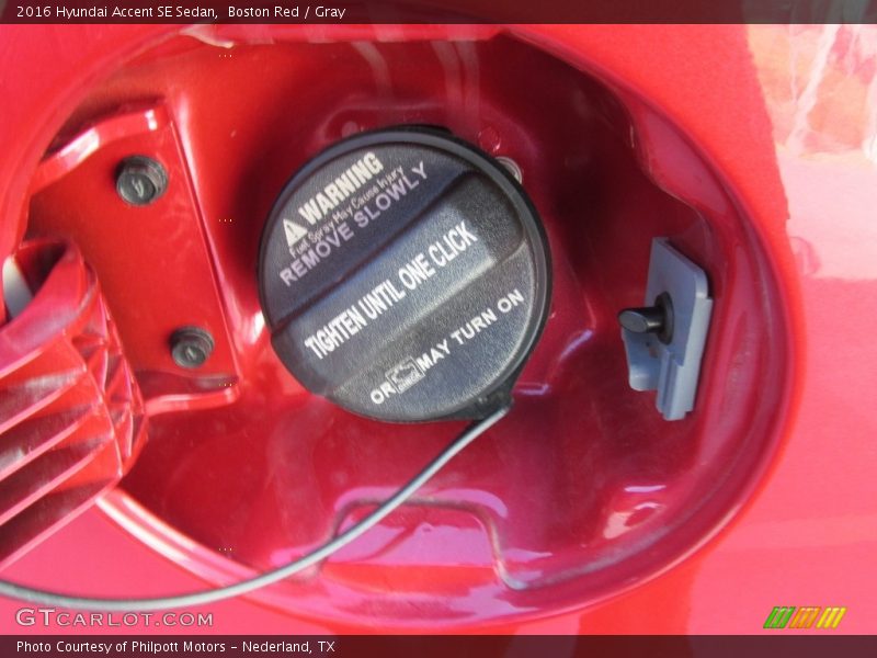 Boston Red / Gray 2016 Hyundai Accent SE Sedan