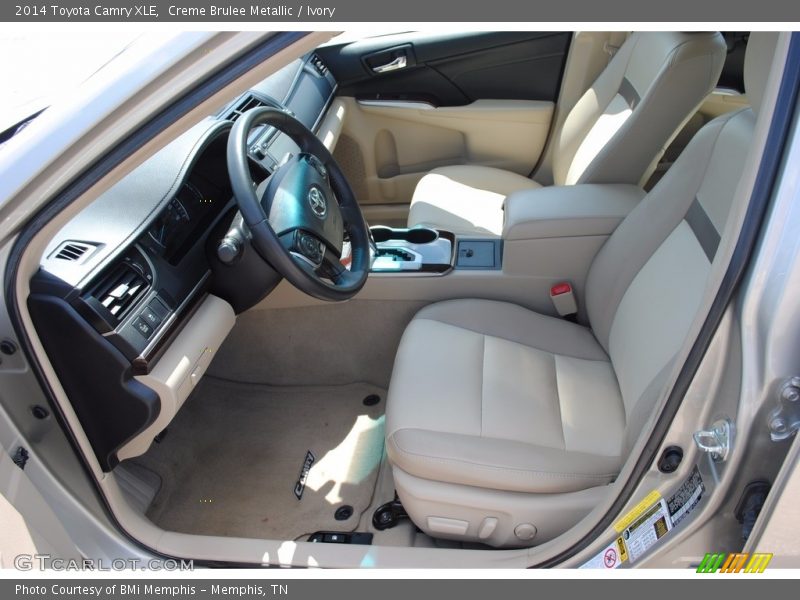 Creme Brulee Metallic / Ivory 2014 Toyota Camry XLE