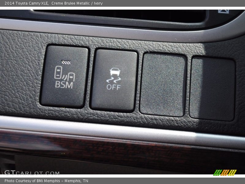 Creme Brulee Metallic / Ivory 2014 Toyota Camry XLE