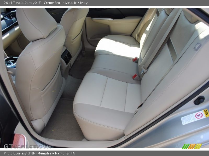 Creme Brulee Metallic / Ivory 2014 Toyota Camry XLE