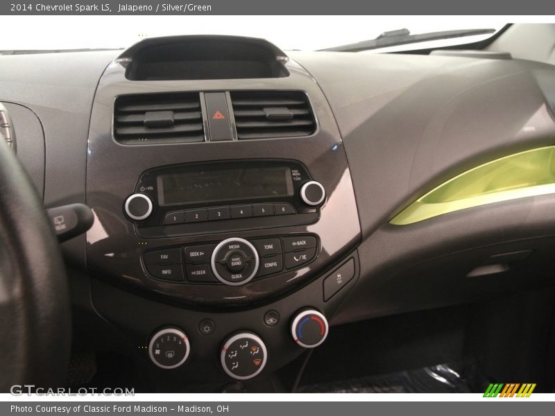 Jalapeno / Silver/Green 2014 Chevrolet Spark LS