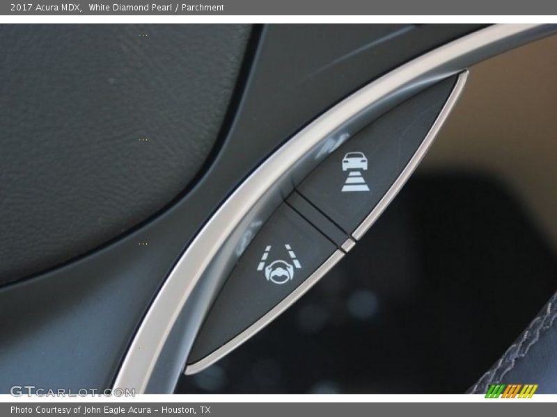 White Diamond Pearl / Parchment 2017 Acura MDX