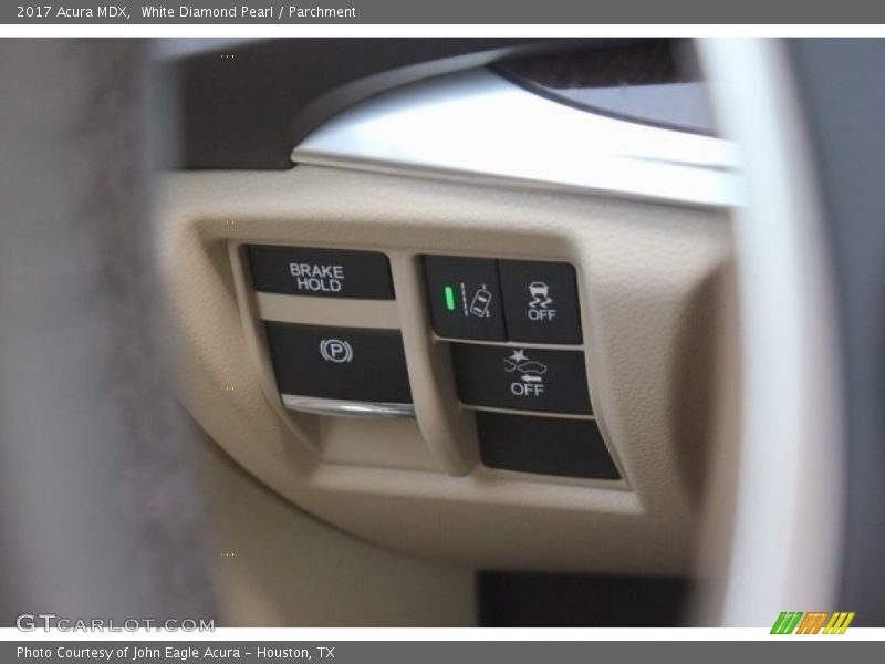 White Diamond Pearl / Parchment 2017 Acura MDX