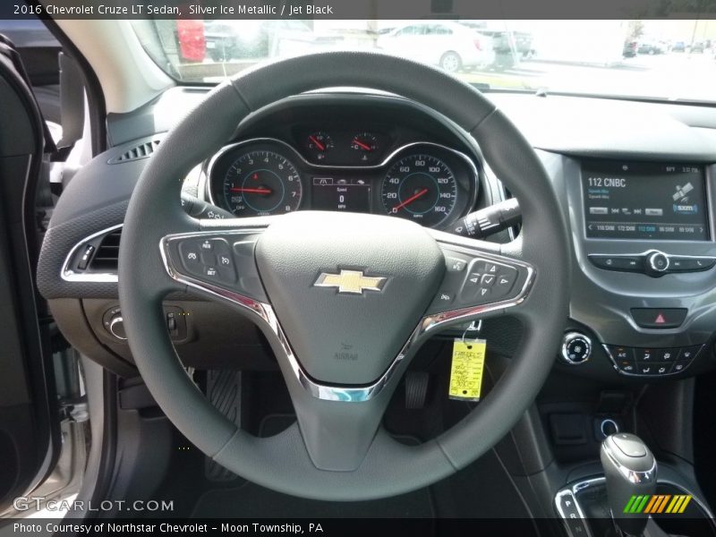 Silver Ice Metallic / Jet Black 2016 Chevrolet Cruze LT Sedan