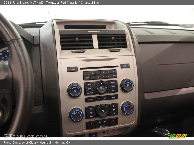 Toreador Red Metallic / Charcoal Black 2012 Ford Escape XLT 4WD