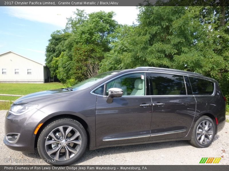 Granite Crystal Metallic / Black/Alloy 2017 Chrysler Pacifica Limited