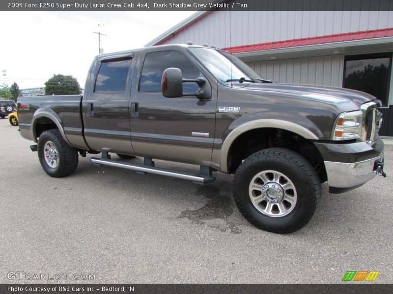 Dark Shadow Grey Metallic / Tan 2005 Ford F250 Super Duty Lariat Crew Cab 4x4