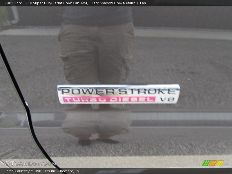 Dark Shadow Grey Metallic / Tan 2005 Ford F250 Super Duty Lariat Crew Cab 4x4
