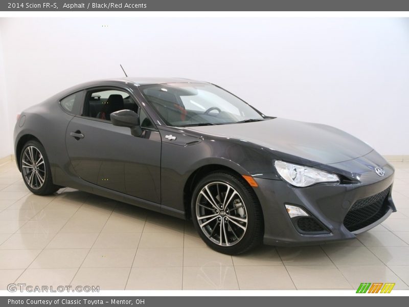 Asphalt / Black/Red Accents 2014 Scion FR-S