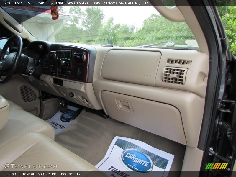 Dark Shadow Grey Metallic / Tan 2005 Ford F250 Super Duty Lariat Crew Cab 4x4