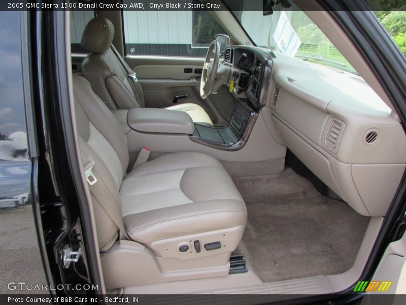 Onyx Black / Stone Gray 2005 GMC Sierra 1500 Denali Crew Cab AWD