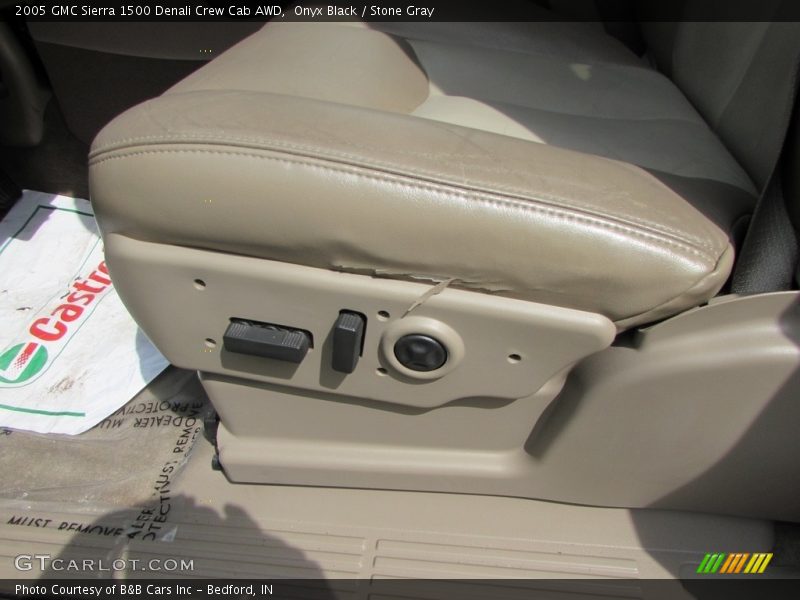 Onyx Black / Stone Gray 2005 GMC Sierra 1500 Denali Crew Cab AWD