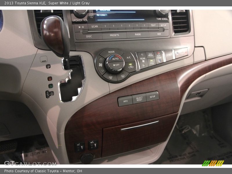Super White / Light Gray 2013 Toyota Sienna XLE