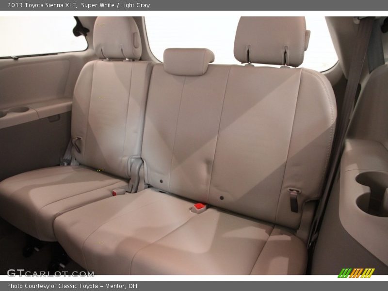 Super White / Light Gray 2013 Toyota Sienna XLE