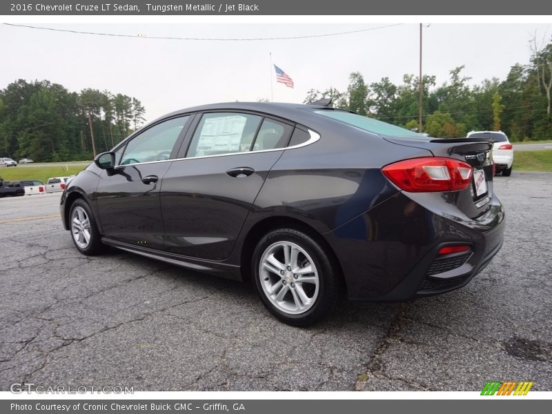 Tungsten Metallic / Jet Black 2016 Chevrolet Cruze LT Sedan