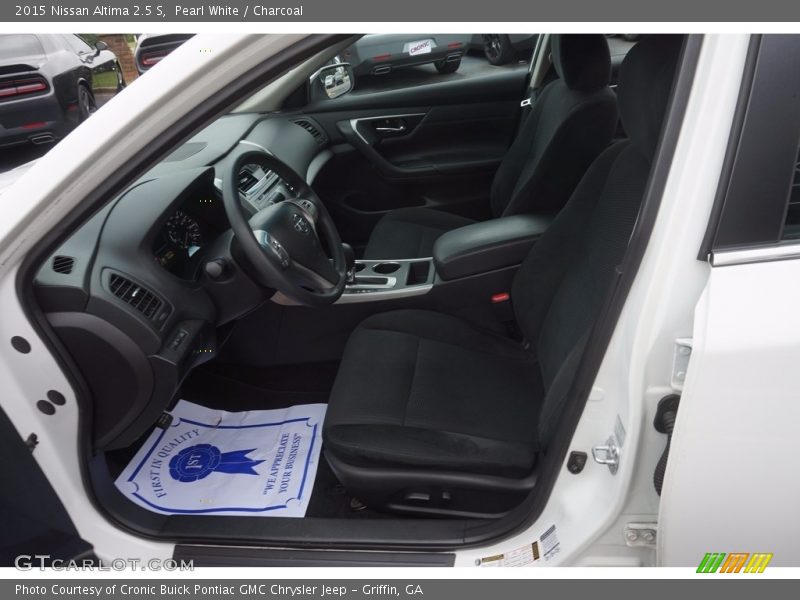 Pearl White / Charcoal 2015 Nissan Altima 2.5 S