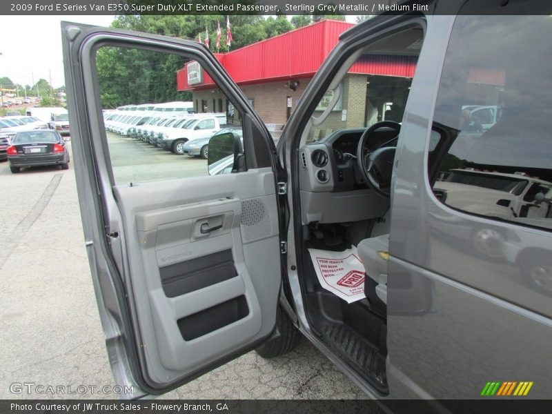Sterling Grey Metallic / Medium Flint 2009 Ford E Series Van E350 Super Duty XLT Extended Passenger