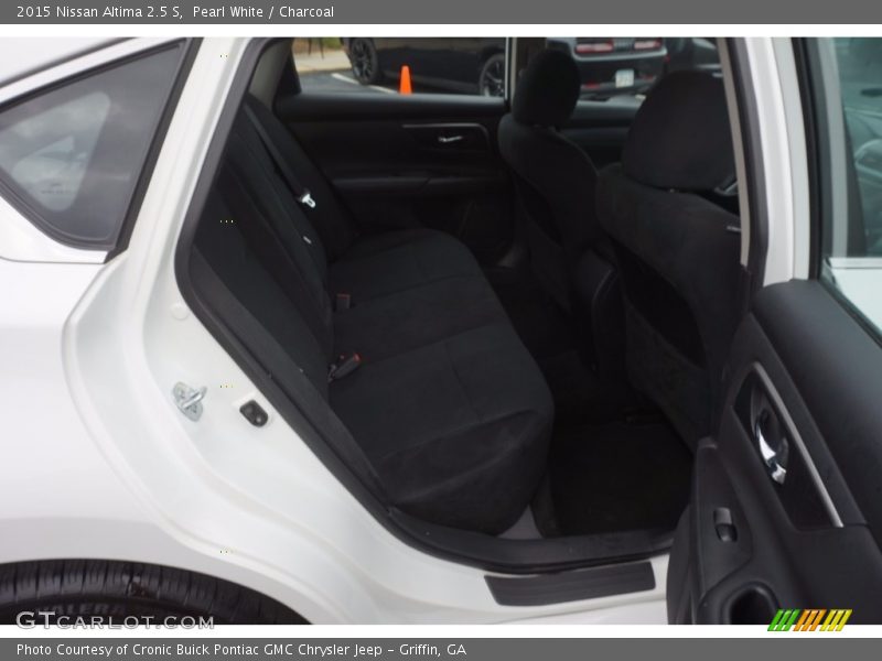 Pearl White / Charcoal 2015 Nissan Altima 2.5 S