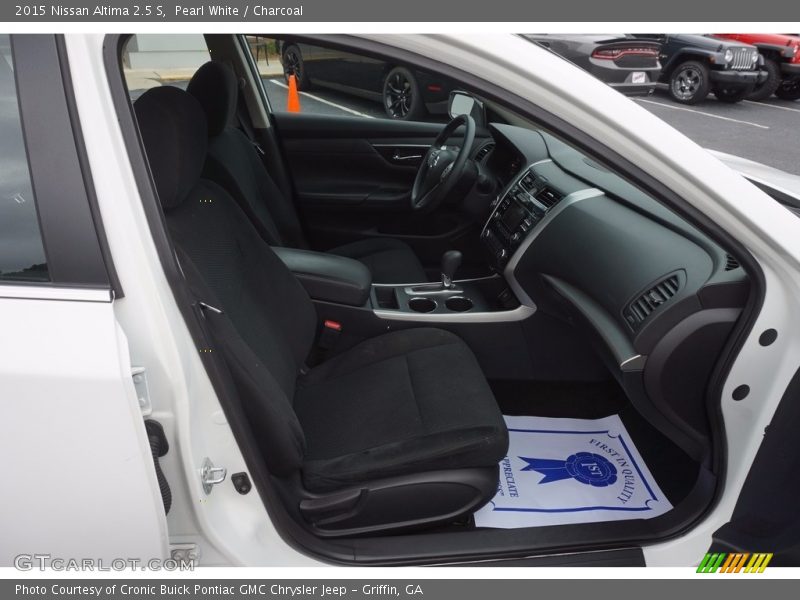 Pearl White / Charcoal 2015 Nissan Altima 2.5 S