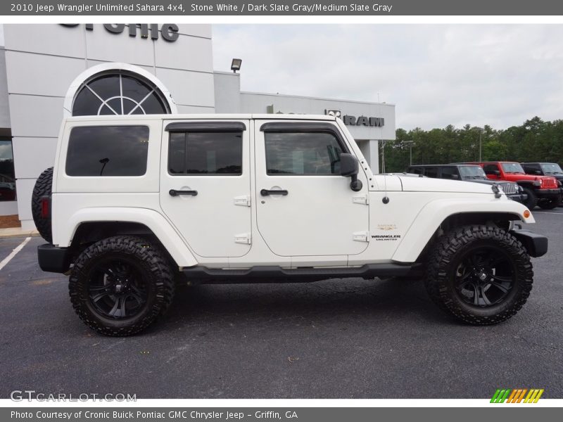 Stone White / Dark Slate Gray/Medium Slate Gray 2010 Jeep Wrangler Unlimited Sahara 4x4