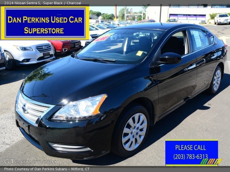 Super Black / Charcoal 2014 Nissan Sentra S