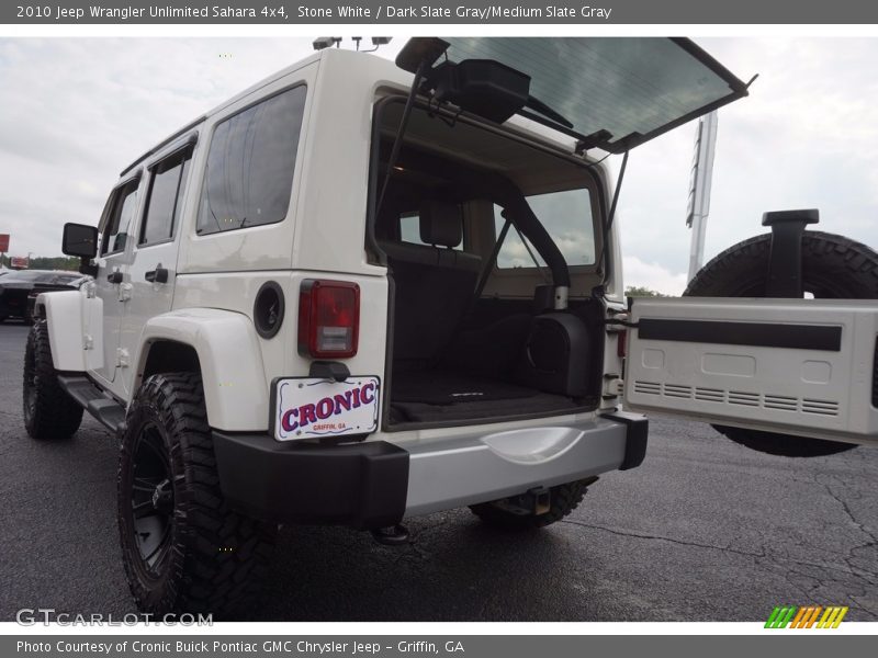 Stone White / Dark Slate Gray/Medium Slate Gray 2010 Jeep Wrangler Unlimited Sahara 4x4