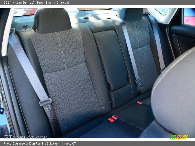 Super Black / Charcoal 2014 Nissan Sentra S