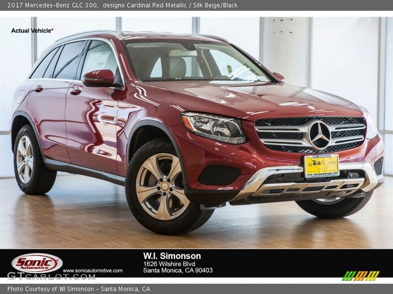 designo Cardinal Red Metallic / Silk Beige/Black 2017 Mercedes-Benz GLC 300