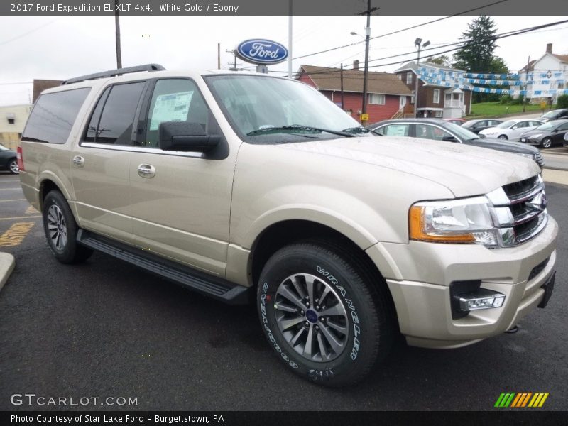 Front 3/4 View of 2017 Expedition EL XLT 4x4