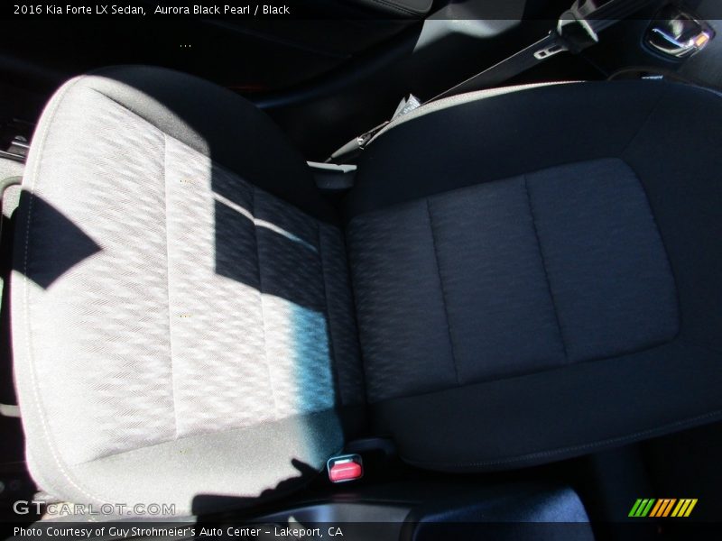 Aurora Black Pearl / Black 2016 Kia Forte LX Sedan