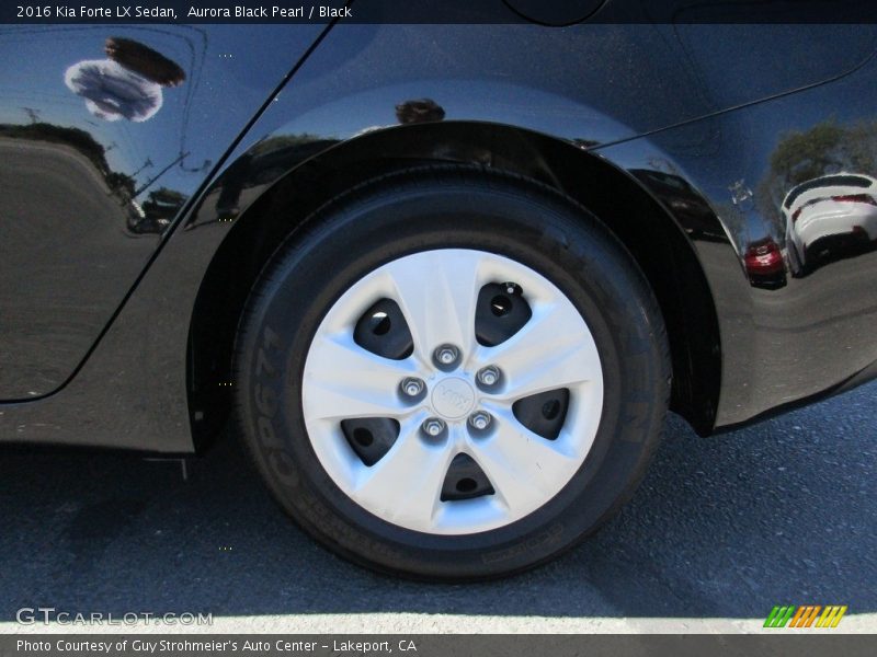 Aurora Black Pearl / Black 2016 Kia Forte LX Sedan