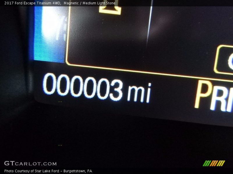 Magnetic / Medium Light Stone 2017 Ford Escape Titanium 4WD