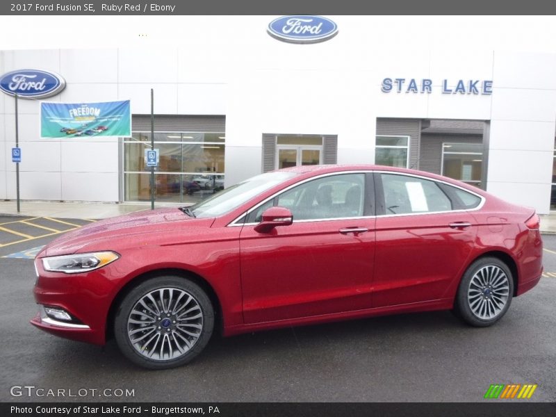 Ruby Red / Ebony 2017 Ford Fusion SE