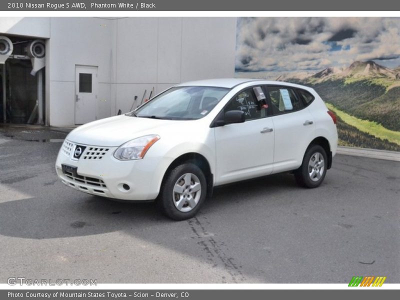 Phantom White / Black 2010 Nissan Rogue S AWD