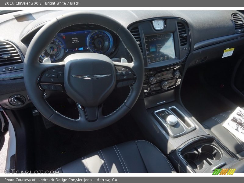 Bright White / Black 2016 Chrysler 300 S