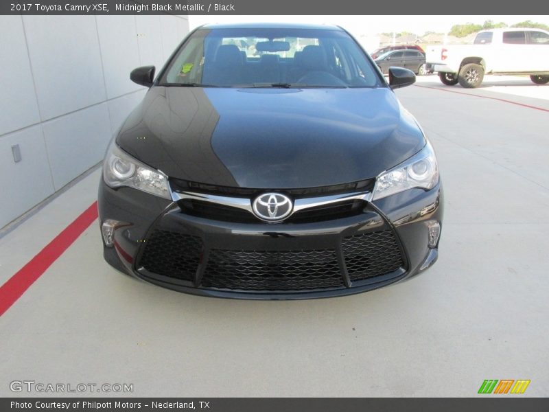 Midnight Black Metallic / Black 2017 Toyota Camry XSE