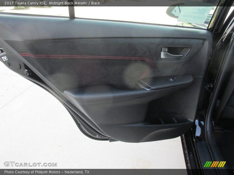 Midnight Black Metallic / Black 2017 Toyota Camry XSE