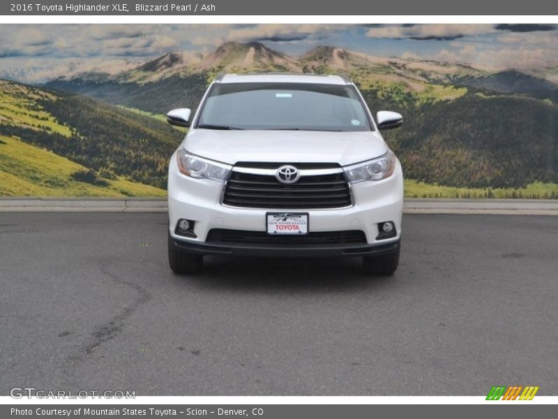 Blizzard Pearl / Ash 2016 Toyota Highlander XLE