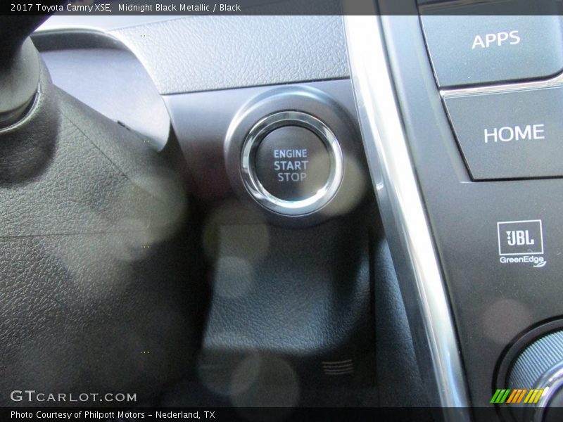Midnight Black Metallic / Black 2017 Toyota Camry XSE