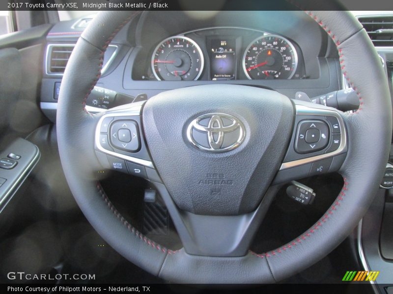 Midnight Black Metallic / Black 2017 Toyota Camry XSE