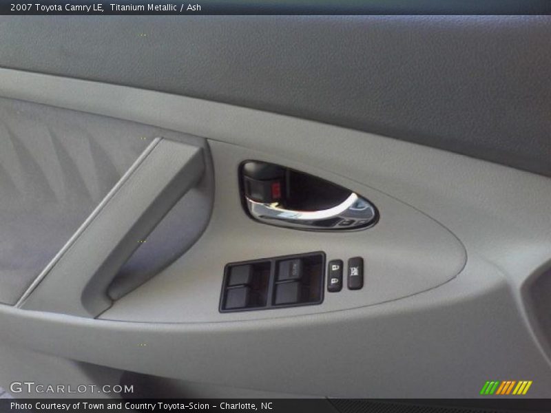 Titanium Metallic / Ash 2007 Toyota Camry LE