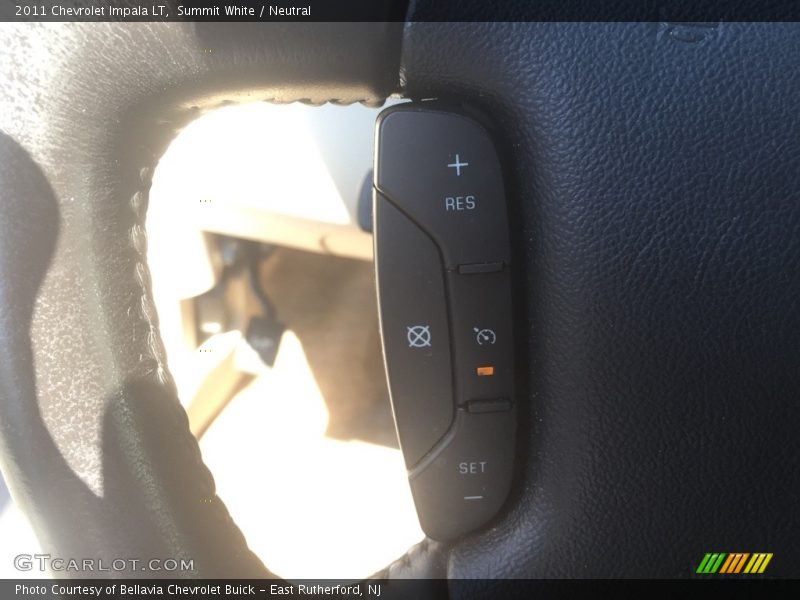 Summit White / Neutral 2011 Chevrolet Impala LT