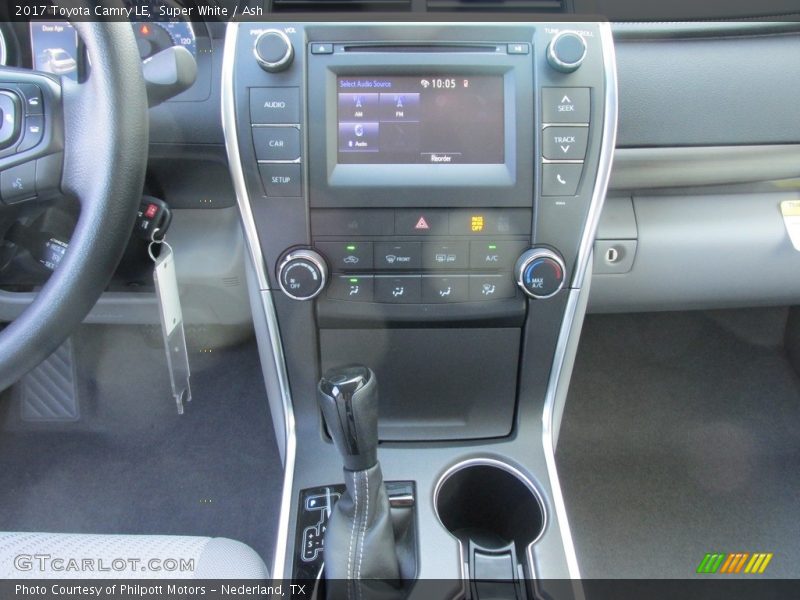 Super White / Ash 2017 Toyota Camry LE