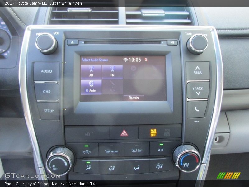 Super White / Ash 2017 Toyota Camry LE