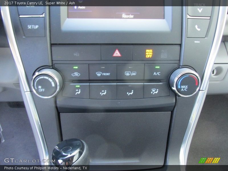 Super White / Ash 2017 Toyota Camry LE