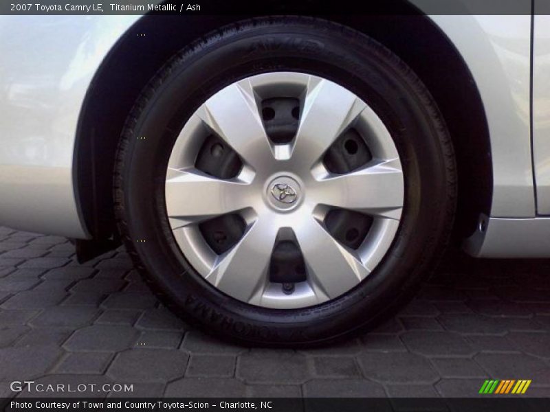 Titanium Metallic / Ash 2007 Toyota Camry LE