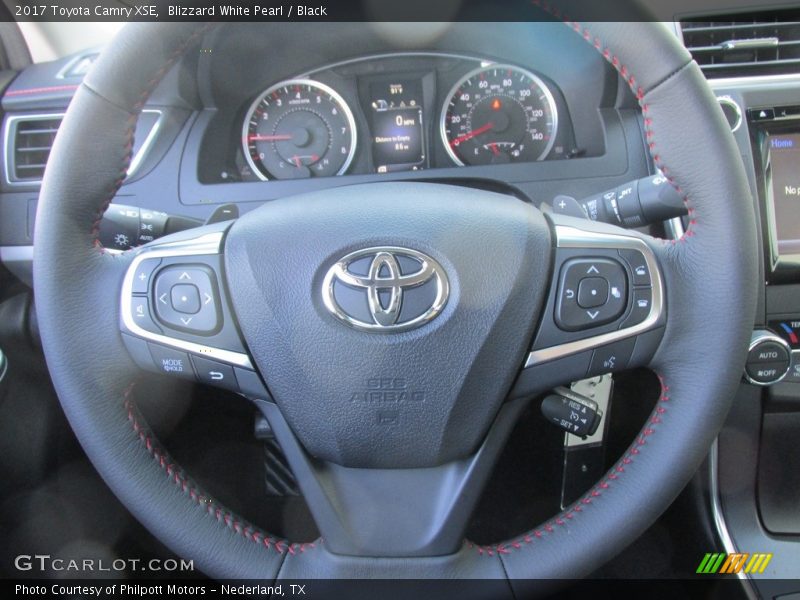 Blizzard White Pearl / Black 2017 Toyota Camry XSE