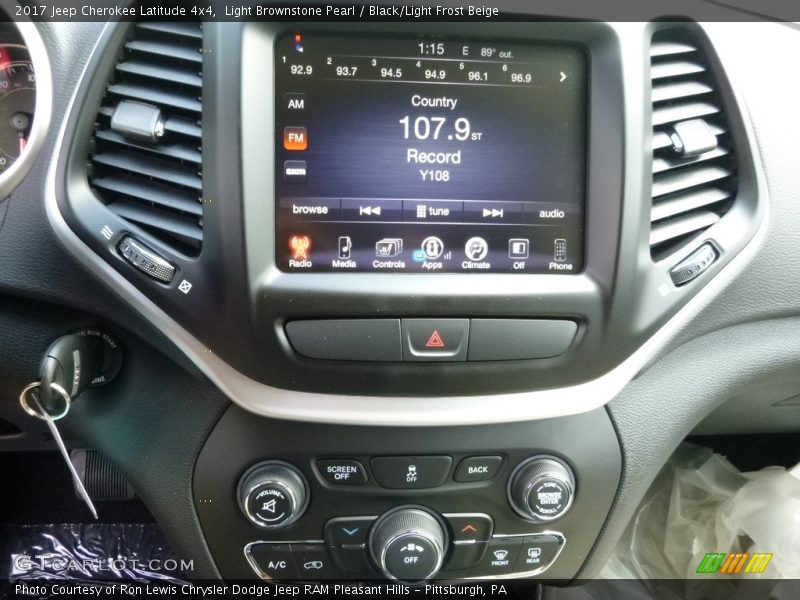Light Brownstone Pearl / Black/Light Frost Beige 2017 Jeep Cherokee Latitude 4x4