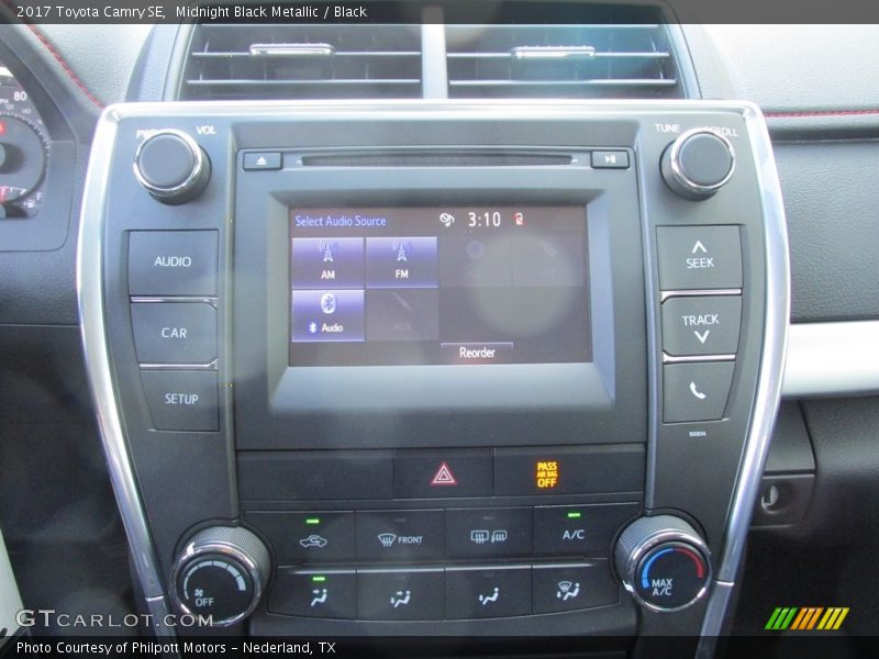 Midnight Black Metallic / Black 2017 Toyota Camry SE