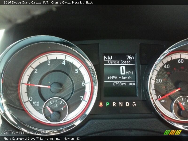 Granite Crystal Metallic / Black 2016 Dodge Grand Caravan R/T